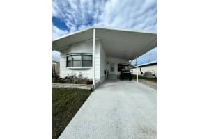 49 Ipanema Way, Fort Pierce, FL 34951 Sold 03/11/25