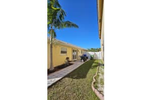 18710 NW 10th Street, Pembroke Pines, FL 33029 Sold 04/30/25
