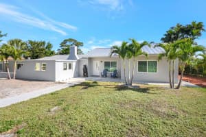 6604 Eastview Drive, Lake Worth