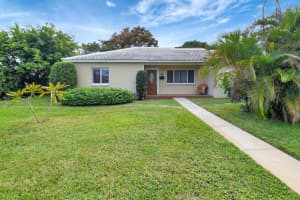 25 Harvard Drive, Lake Worth Beach, FL 33460 Sold 04/25/25