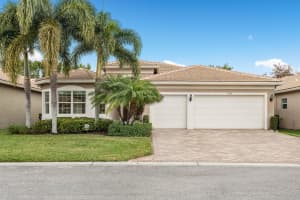 8699 Eagle Peak Pass, Boynton Beach, FL 33473 Sold 04/11/25