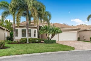 8699 Eagle Peak Pass, Boynton Beach, FL 33473 Sold 04/11/25