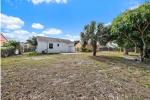 624 W 3rd Street, Riviera Beach, FL 33404 Sold 04/08/25