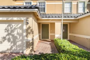 2779 SE Birmingham Drive, Stuart, FL 34994 Sold 06/16/25