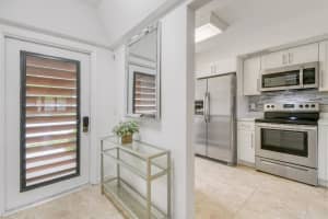 403 Brackenwood Lane S, Palm Beach Gardens, FL 33418 Sold 07/16/25