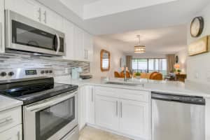 403 Brackenwood Lane S, Palm Beach Gardens, FL 33418 Sold 07/16/25