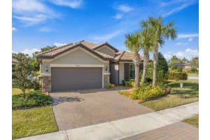4610 Pratt Circle, Vero Beach, FL 32967 Sold 03/12/25