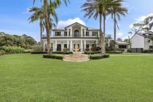 8194 SE Country Estates Way, Jupiter, FL 33458 Sold 03/21/25