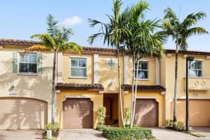 4589 Mediterranean Circle, Palm Beach Gardens