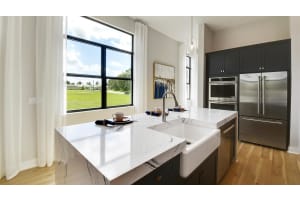 205 SE Via Sangro, Port Saint Lucie, FL 34952 Sold 08/22/25