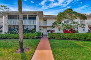 4660 Sw Parkgate Boulevard C, Palm City