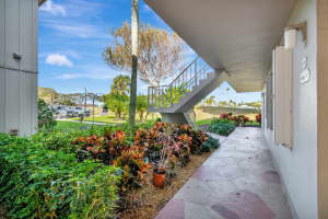 311 Flanders G, Delray Beach, FL 33484 Sold 05/16/25