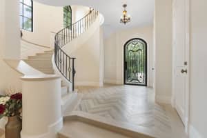 236 Via Las Brisas, Palm Beach, FL 33480 Sold 12/03/25