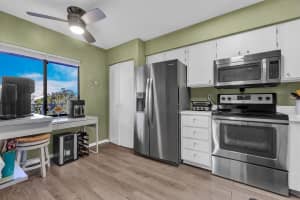 7350 Kinghurst Drive 402, Delray Beach, FL 33446 Sold 06/30/25
