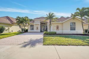 599 SW Lake Charles Circle, Port Saint Lucie, FL 34986 Sold 03/27/25