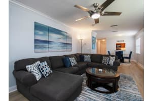 95 Spring Lake Drive 207, Vero Beach, FL 32962 Sold 04/08/25