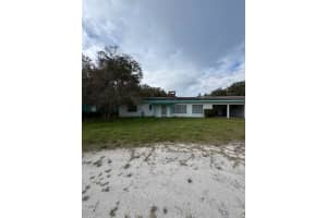 3241 N Indian River Drive, Fort Pierce, FL 34946 - MLS#R11053617