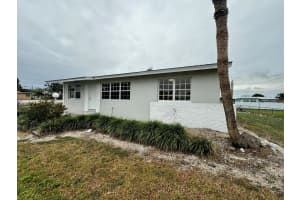 1 NE I Avenue, Belle Glade, FL 33430 Sold 02/28/25