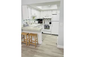 2929 SE Ocean Boulevard J8, Stuart, FL 34996 Sold 08/25/25