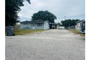 1605 Plantation Drive, West Palm Beach, FL 33417 Sold 03/14/25
