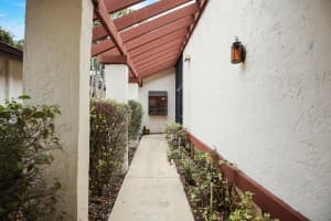 4951 Boxwood Circle, Boynton Beach, FL 33436 - MLS#R11053781