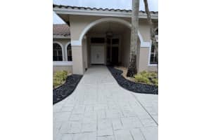 8270 NW 49th Manor, Coral Springs, FL 33067 Sold 04/30/25
