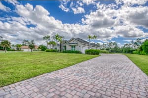 10184 Calabrese Trail, Jupiter, FL 33478 - MLS#R11053803