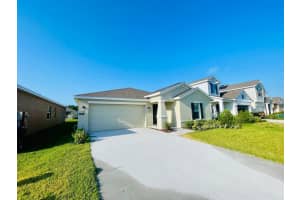 639 Daring Drive, Davenport