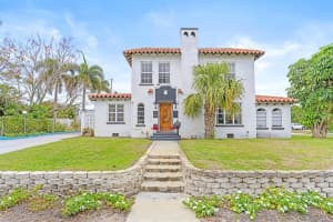 921 Paseo Palmera, West Palm Beach, FL 33405 Sold 04/01/25