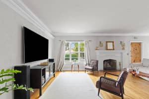 921 Paseo Palmera, West Palm Beach, FL 33405 Sold 04/01/25