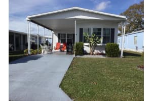 4 Alcala Lane, Port Saint Lucie, FL 34952 Sold 04/28/25