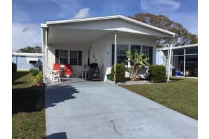 4 Alcala Lane, Port Saint Lucie, FL 34952 Sold 04/28/25