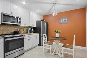1902 N Vision Drive, Palm Beach Gardens, FL 33418 Sold 04/30/25