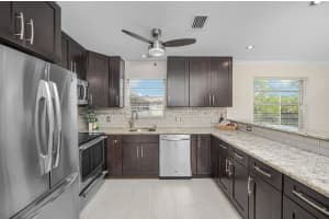 16 Lake Vista Trail 202, Port Saint Lucie, FL 34952 Sold 03/07/25