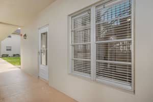 6 Lake Vista Trail 102, Port Saint Lucie, FL 34952 Sold 03/04/25