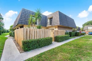 4616 Cherry Road, West Palm Beach, FL 33417 Sold 04/01/25