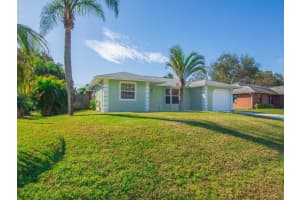442 Lanfair Av Avenue, Sebastian, FL 32958 Sold 03/11/25