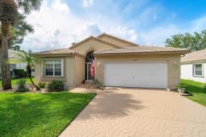 9594 Arbor View Drive N, Boynton Beach, FL 33437 - MLS#R11053914