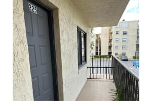 896 N Federal Highway 225, Lantana, FL 33462 - MLS#R11053934