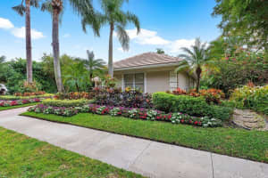 3 Bermuda Lake Drive, Palm Beach Gardens, FL 33418 Sold 02/25/25