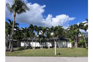 4435 Gardenia Drive, Palm Beach Gardens, FL 33410 Sold 04/29/25