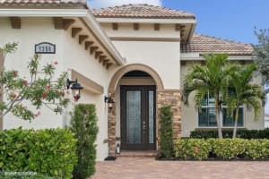 9350 SW Pepoli Way, Port Saint Lucie, FL 34987 - MLS#R11054077