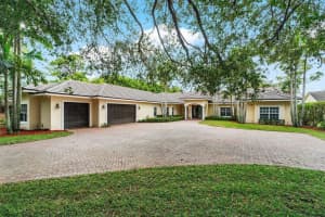 8571 SE Bristol Way, Jupiter, FL 33458 Sold 04/02/25
