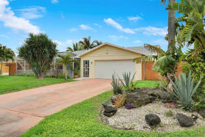 6821 19th Drive S, Lake Worth, FL 33462 Sold 10/02/25