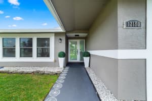 12180 Sugar Pine Trail, Wellington, FL 33414 Sold 02/12/25
