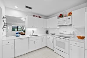 123 Manchineel Court, Royal Palm Beach, FL 33411 Sold 04/02/25