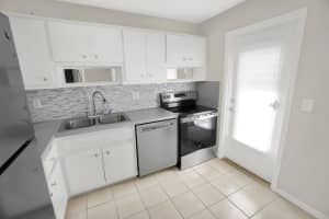 400 NE 20th B206 Street B206, Boca Raton, FL 33431 Sold 03/28/25