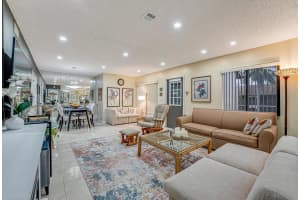 202 Pine Hov C2 Circle C-2, Greenacres, FL 33463 Sold 04/04/25