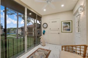 202 Pine Hov C2 Circle C-2, Greenacres, FL 33463 Sold 04/04/25