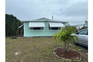 8070 SE Eagle Avenue, Hobe Sound, FL 33455 Sold 02/21/25